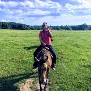 Meet your Posher, Lei